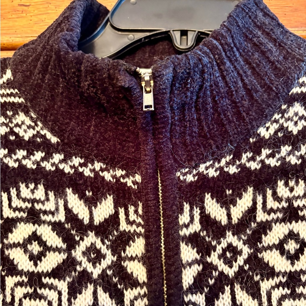 Adorable Jones New York Sport wool-blend, zip up cardigan with pockets - Picture 8 of 8